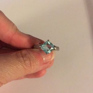 Woman's .925 Sterling Silver Aquamarine ring